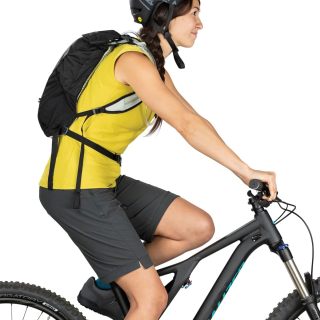 Women's Biking Backpack with Hydraulics Reservoir, Teal Reef