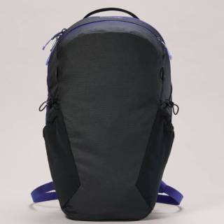 Comfortable, streamlined and extremely versatile 26L backpack made from recycled materials.