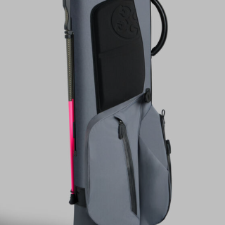 Small Golf Stand Bag Lightweight Golf Easy Carry Bag with Strap and Stand for The Driving Range, Par 3 and Executive Courses Small Golf Bags