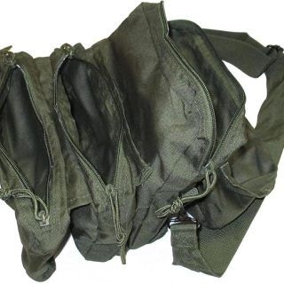 Mil-Tec Unisex Medical Kit Bag - Functional Rugged Tactical Outdoor Camping Hiking Handbag with Strap System & Medical Badge