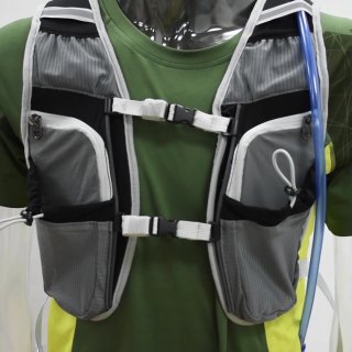 Outdoor sports lightweight multi-functional cycling hiking mountaineering cross-country vest marathon running water bag backpack