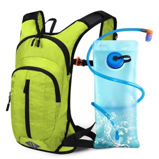 Custom logo portable waterproof lightweight water bladder backpack for men and women, hiking, cycling, running, 2L water bladder