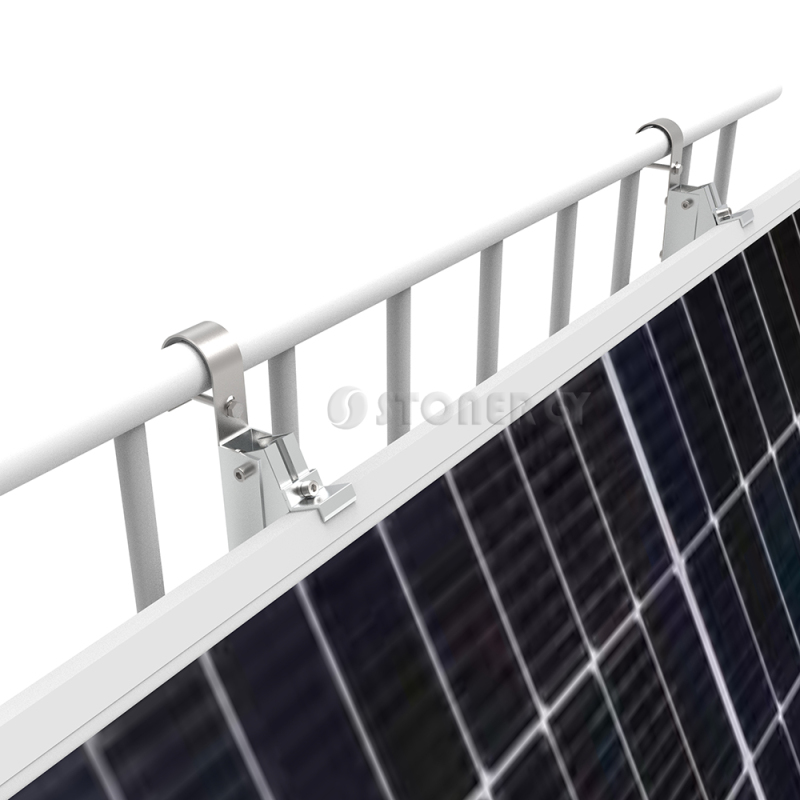 Kit solar sencillo de diseño moderno. Sistema de montaje fotovoltaico. Soporte de montaje para pared de balcón.